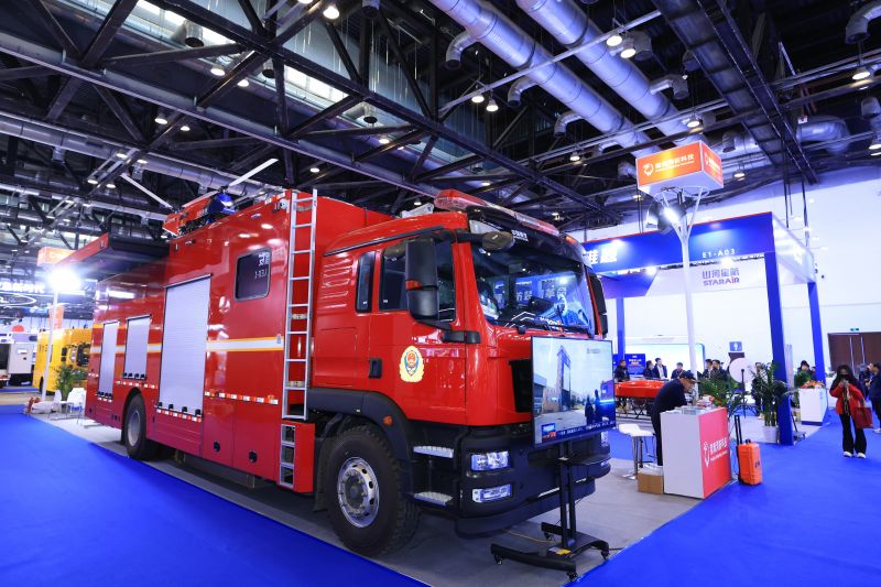 應(yīng)急展首日｜獵鷹消防展位備受關(guān)注